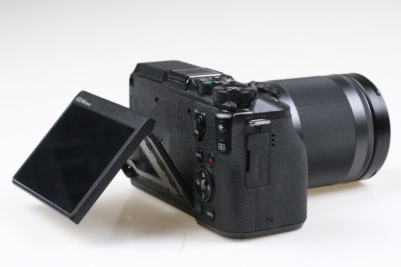 Canon EOS M6 Mark II mit EF-M 18-150mm f/3,5-6,3 STM - #913042000320 - Image 5