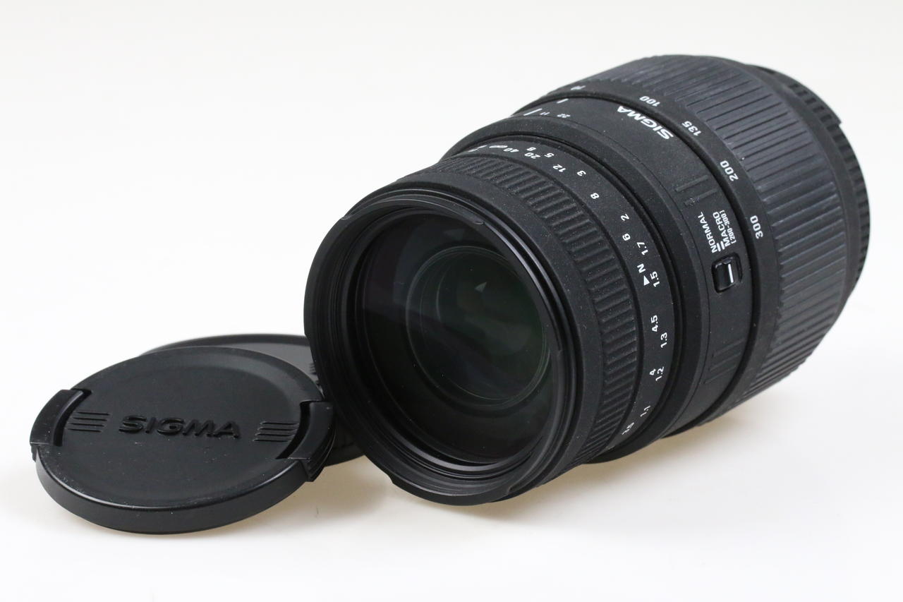 Sigma 70-300mm f/4,0-5,6 DG Macro für Nikon F (AF FX) - #3005370