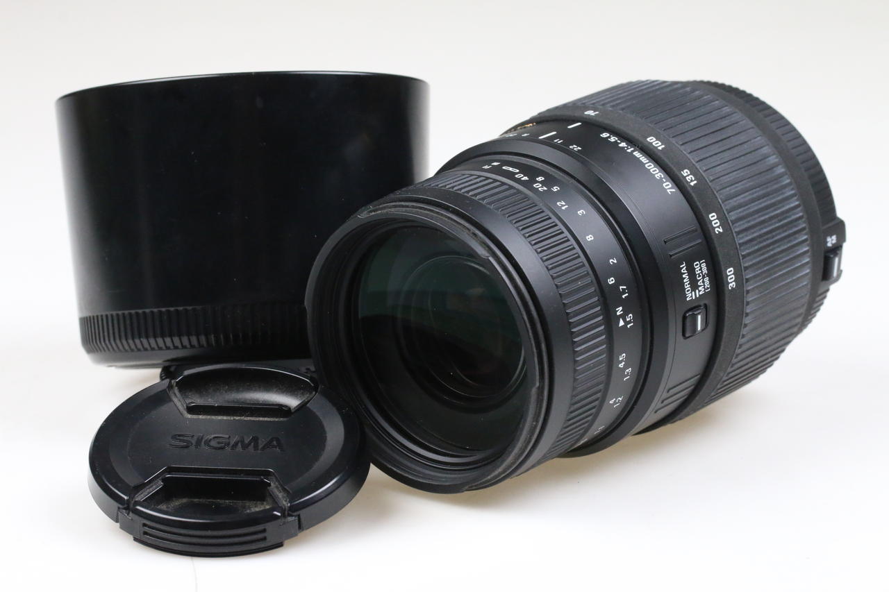 Sigma 70-300mm f/4,0-5,6 DG Macro für Nikon F (AF FX) - #11172420