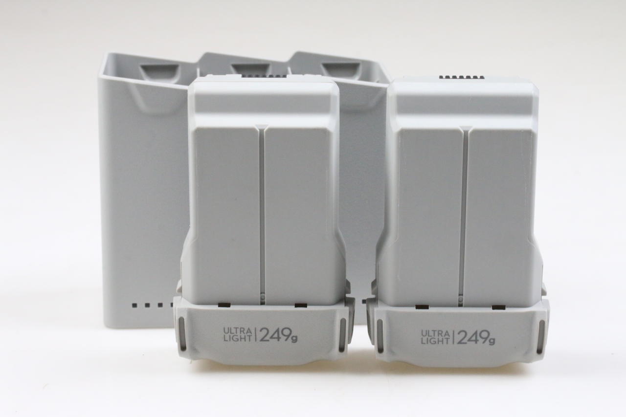 DJI Smart Flight Battery für Mini 3 mit Ladegerät - Image 2