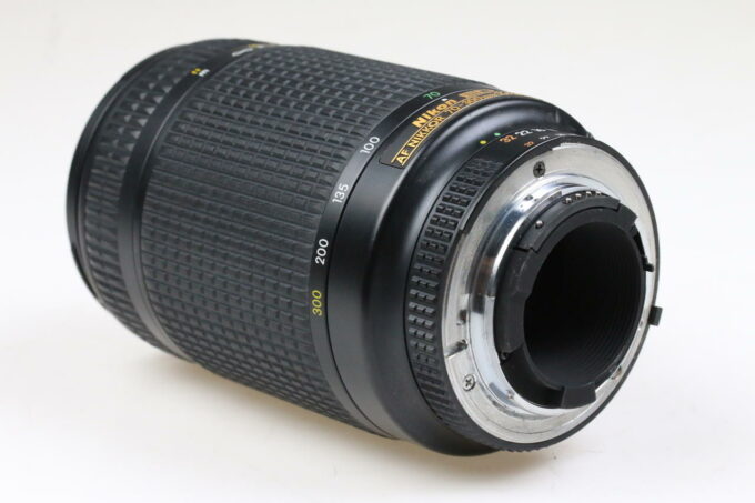 Nikon AF NIKKOR 70-300mm f/4,0-5,6 D ED - #278444 - Image 3