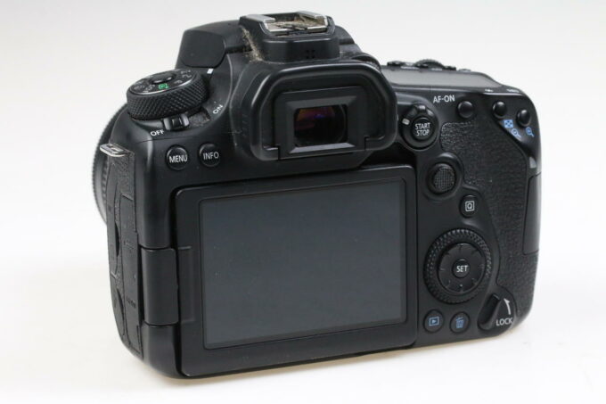 Canon EOS 90D mit EF-S 18-55mm f/3,5-4,5 IS STM - #073052003469