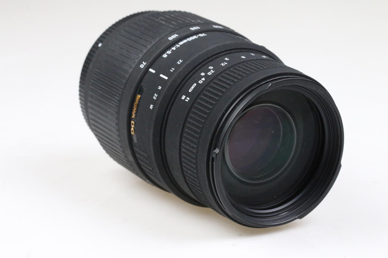 Sigma 70-300mm f/4,0-5,6 DG Macro für Nikon F (AF FX) - #1035216 - Image 4