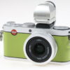 Leica X2 100 Jahre grün mit Olympus VF-2 Sucher - #4804957