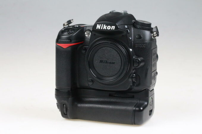 Nikon D7000 DSLR mit Zubehörpaket - #6190576