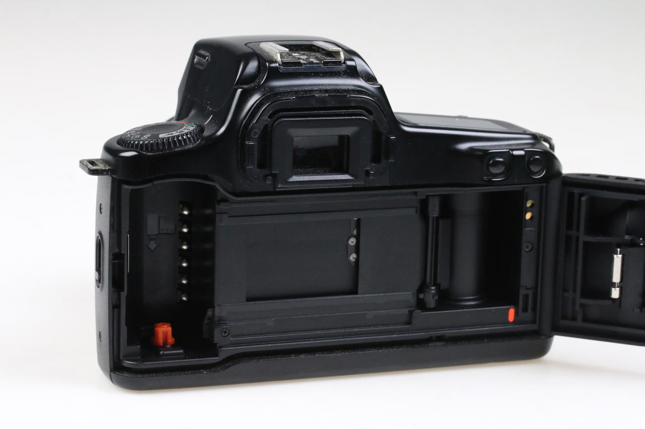 Canon EOS 1000 FN mit EF 35-80mm f/4,0-5,6 - #4534741 - Image 5