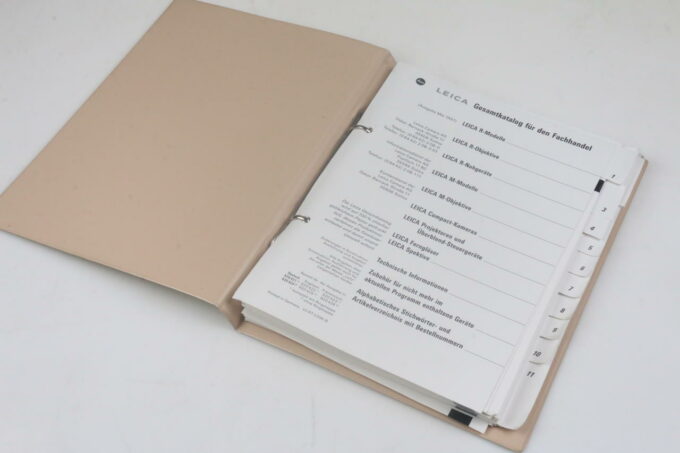 Leica Gesamtkatalog für den Fachhandel 1997