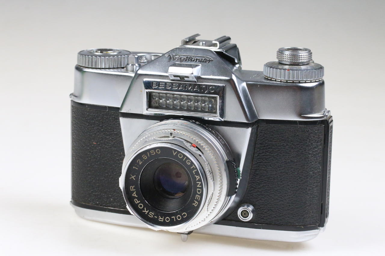 Voigtländer Bessamatic mit Color-Skopar X 50mm f/2,8 - #201786