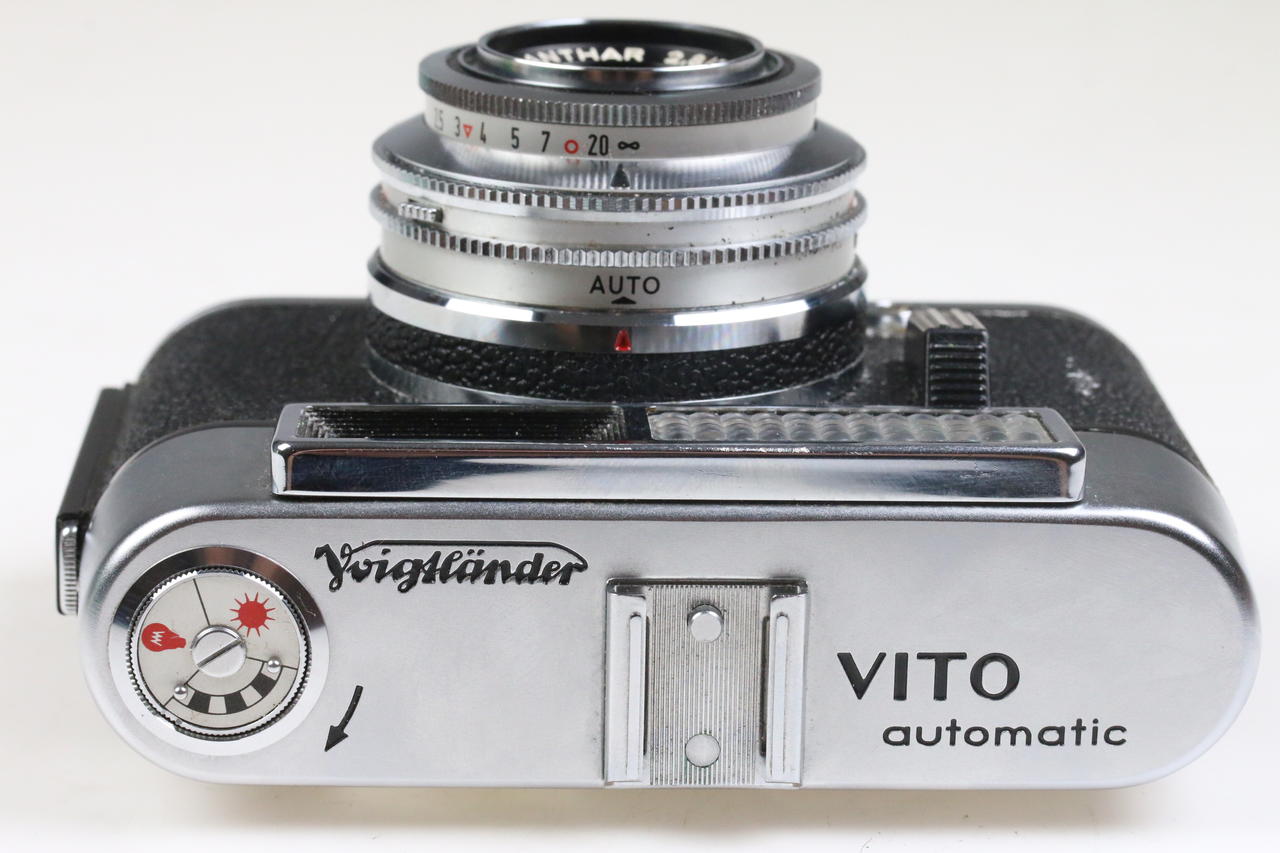 Voigtländer Vito Automatic I mit Lathanar 50mm f/2,8 Sucherkamera - #6013250 - Image 2