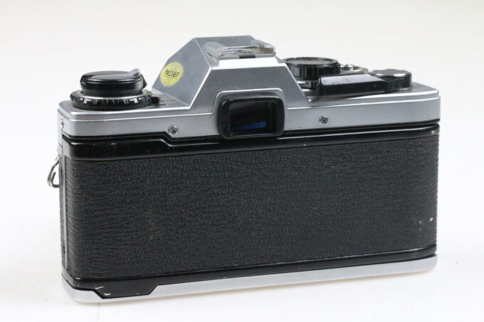 Olympus OM-10 chrome mit Auto-S 50mm f/1,8 - #2355450