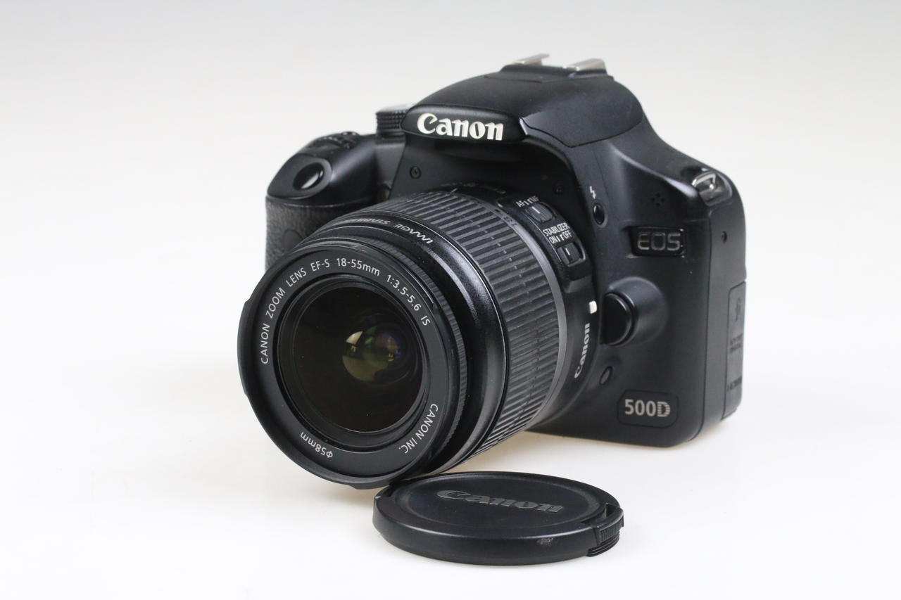 Canon EOS 500D mit EF-S 18-55mm f/3,5-5,6 IS - #2250718813