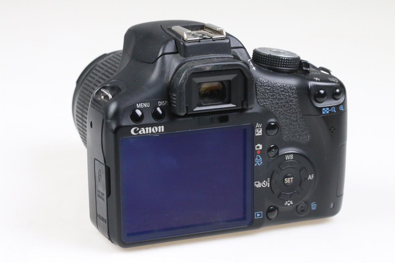 Canon EOS 500D mit EF-S 18-55mm f/3,5-5,6 IS - #2250718813