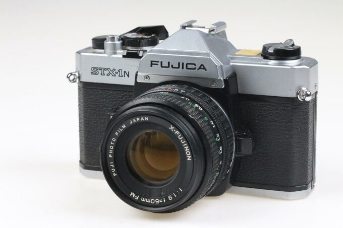 FUJIFILM Fujica STX-1N mit Fujinon 50mm f/1,9 - #3104023