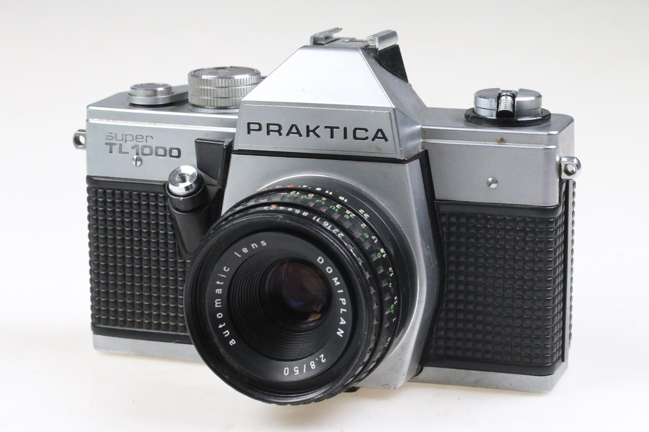 Praktica Super TL 1000 (211) mit M42 Domiplan 50mm f/2,8 - #990240