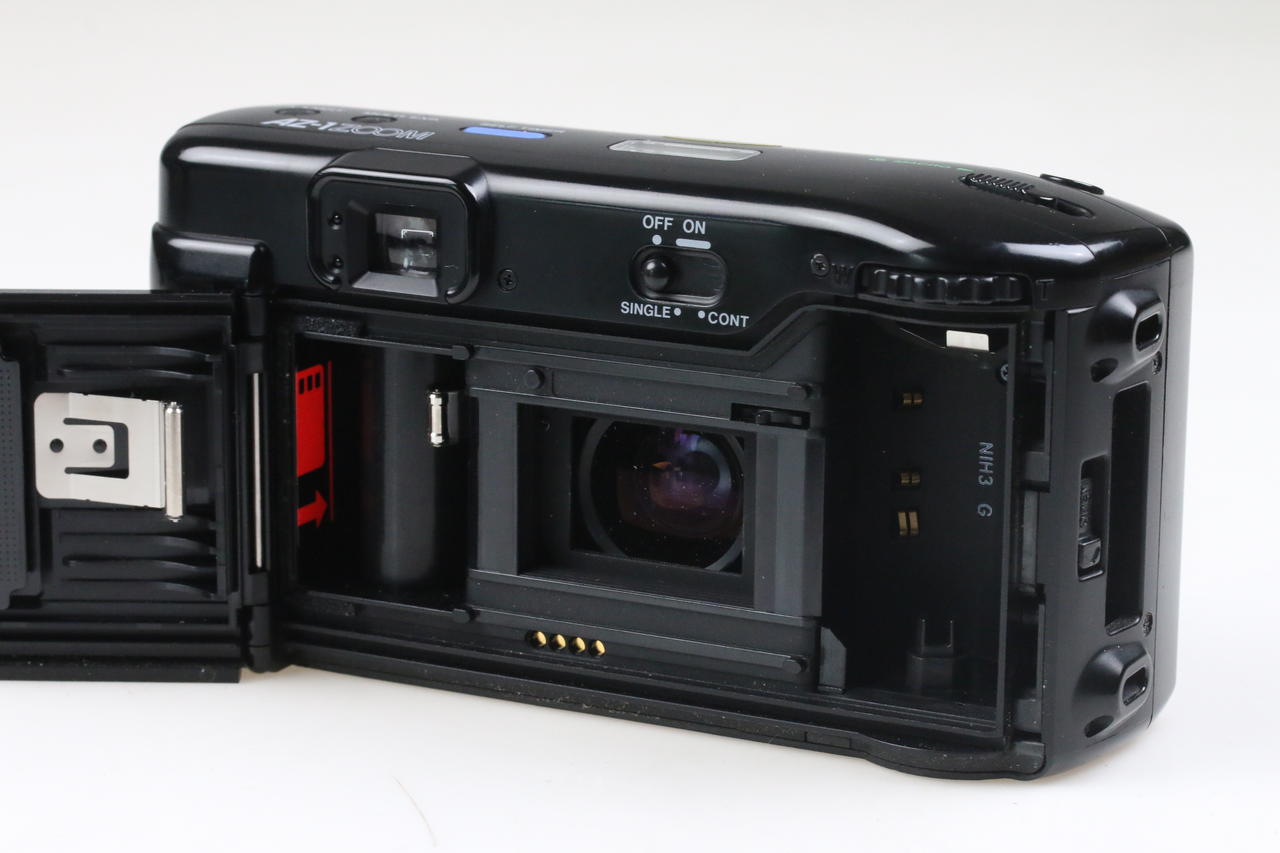 Olympus AZ-1 Zoom mit Olympus Lens Zoom 35-70mm f/3,5-6,7 - #1058763