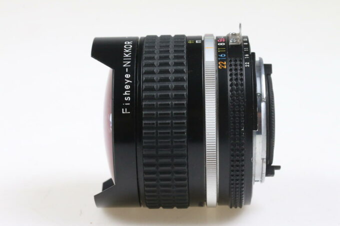 Nikon MF 16mm f/2,8 Fisheye - #181725