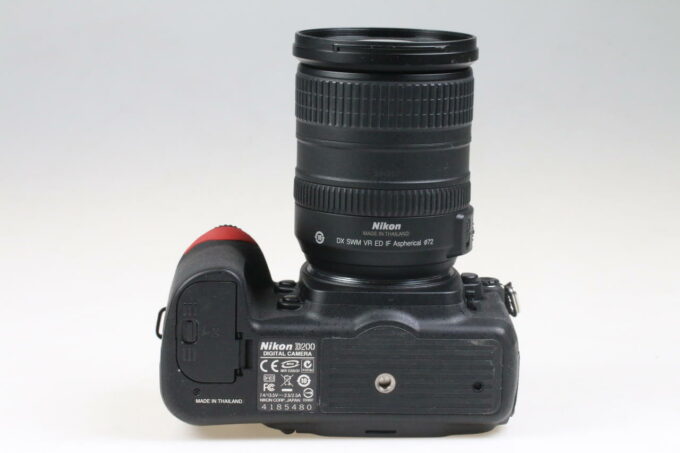 Nikon D200 mit AF-S DX 18-200mm f/3,5-5,6 G ED VR - #4185480 - Image 5