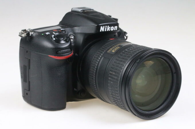 Nikon D7100 mit AF-S DX 18-200mm f/3,5-5,6 VR - #4501604