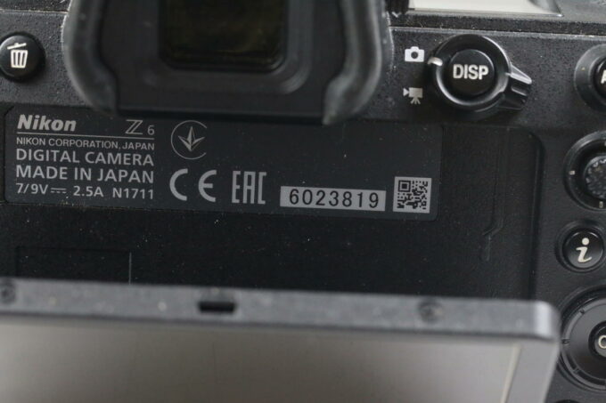 Nikon Z 6 mit Z 24-70mm f/4,0 S - #6023819