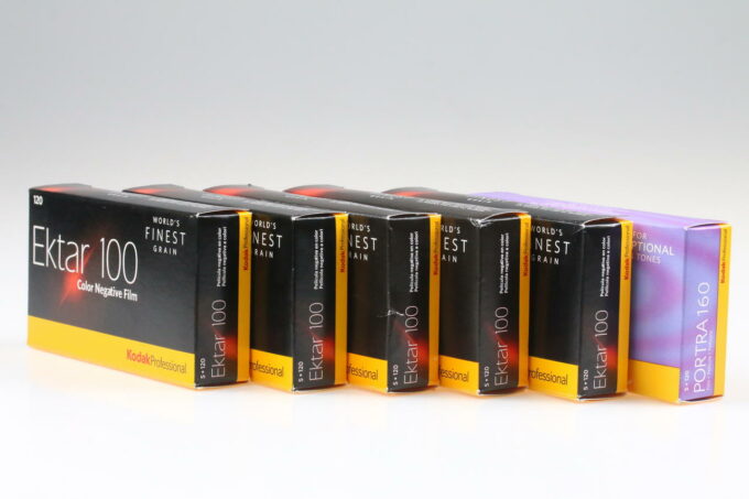 Kodak Konvolut diverse Colorfilme 120 Rollfilm - 25 Rollen