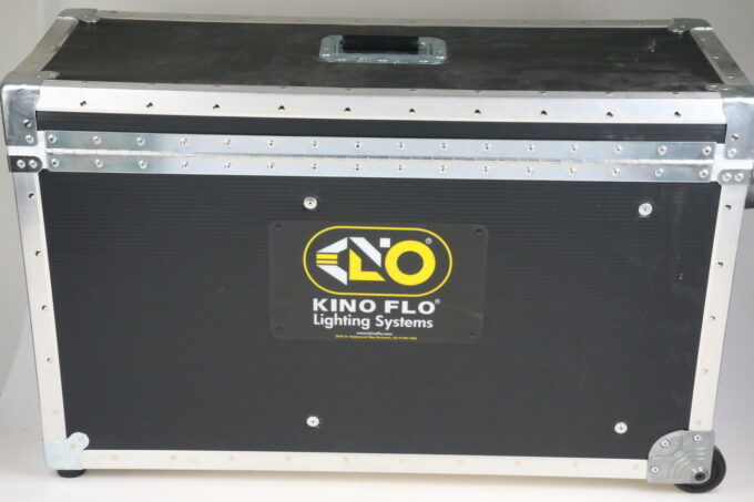 Kino Flo Interviw Kit 4Bank 2 Feet