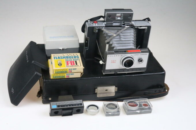 Polaroid 101 Land Camera mit Zubehörpaket