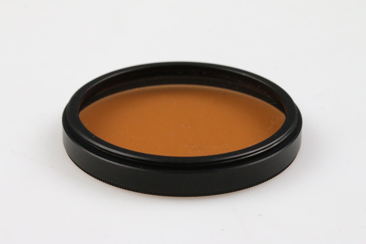 B+W KR12 Filter 2x 49mm