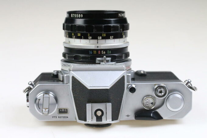 Nikon Nikkormat FT2 mit Nikkor H-C 28mm f/3,5 - #527224