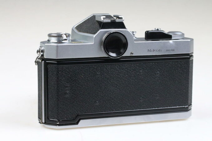 Nikon Nikkormat FT2 mit Nikkor H-C 28mm f/3,5 - #527224