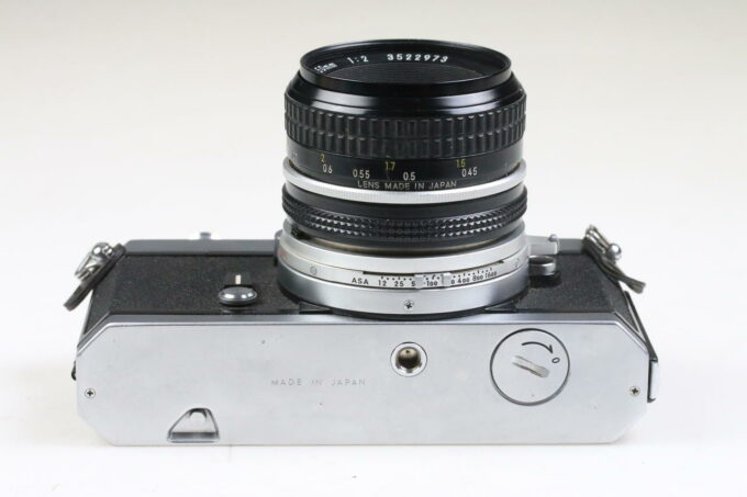 Nikon Nikkormat FT3 mit 50mm f/2,0 - #6010378