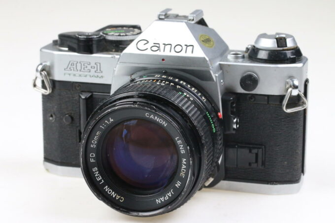 Canon AE-1 Program mit FD 50mm f/1,4 - #4396345