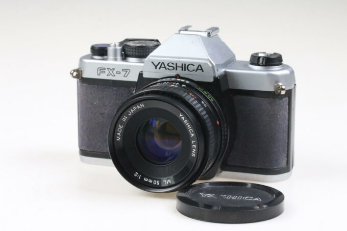 Yashica FX-7 mit ML 50mm f/2,0 - #278747