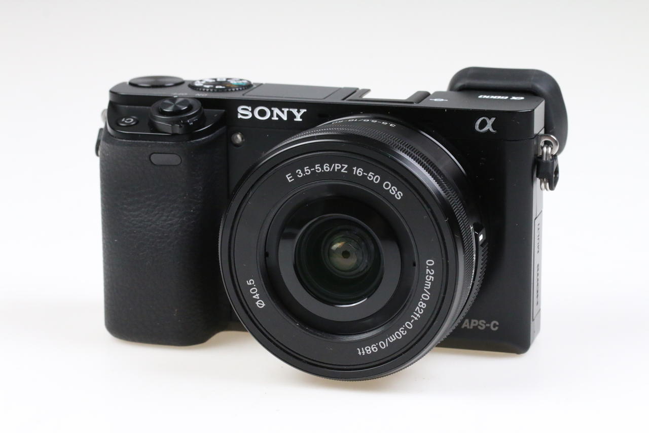Sony Alpha 6000 mit E PZ 16-50mm OSS - #7448585 - Image 2