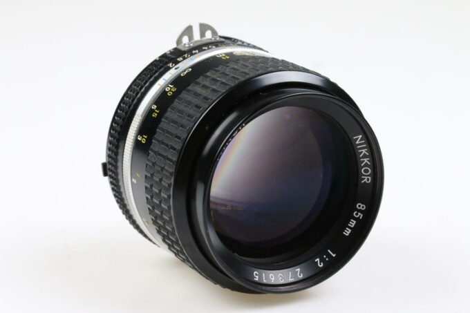 Nikon MF 85mm f/2,0 AI-S - #273615