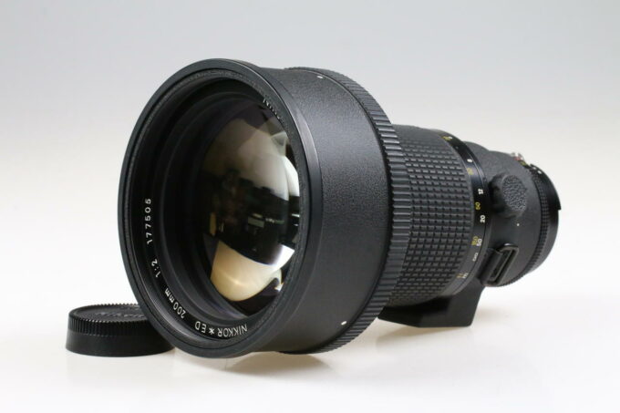 Nikon MF 200mm f/2,0 ED* AIs - #177505