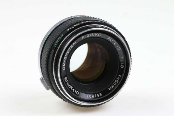 Olympus OM Auto-S 50mm f/1,8 - #651807