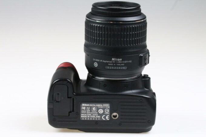 Nikon D3000 mit AF-S DX 18-55mm f/3,5-5,6 G VR - #6888050