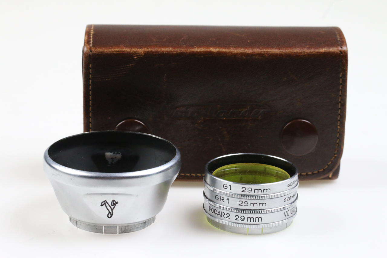 Voigtländer Sonnenblende 310/29 mit Filterset