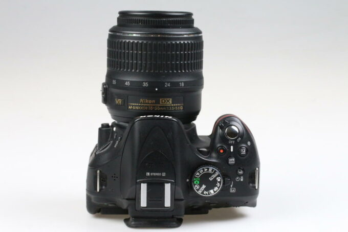 Nikon D5200 mit AF-S DX 18-55mm f/3,5-5,6 G VR II - #4370529
