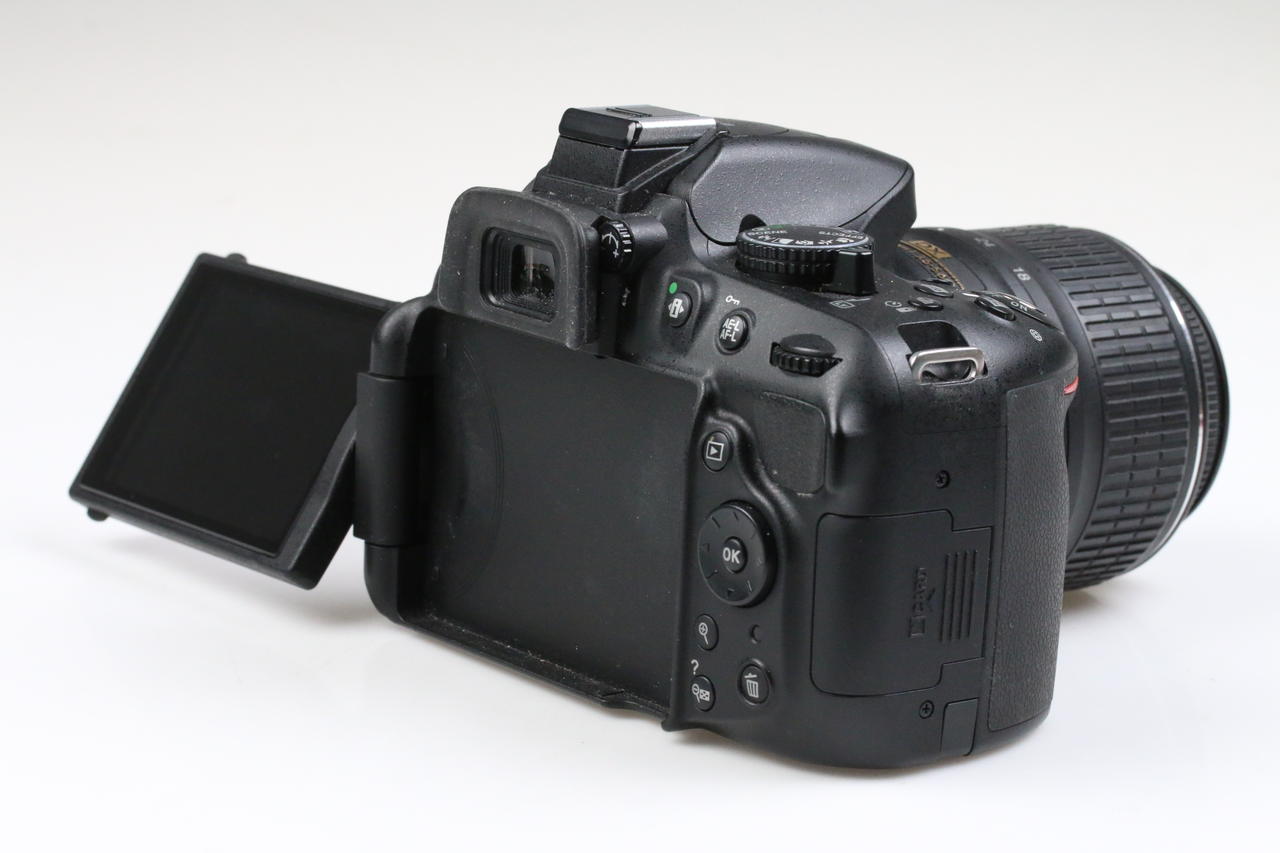 Nikon D5200 mit AF-S DX 18-55mm f/3,5-5,6 G VR II - #4370529 - Image 5