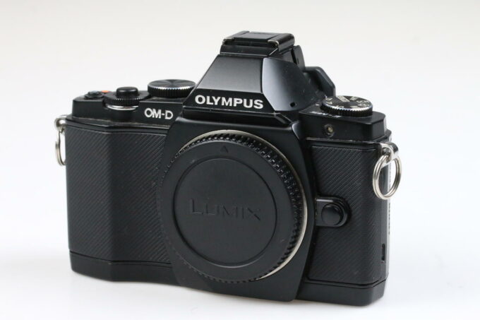 Olympus OM-D E-M5 - #BEK530866