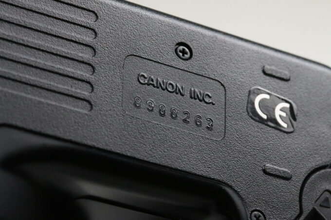 Canon EOS 500 mit EF 35-80mm f/4,0-5,6 III - #8988263