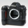 Nikon F80 mit MB-16 - #2466248