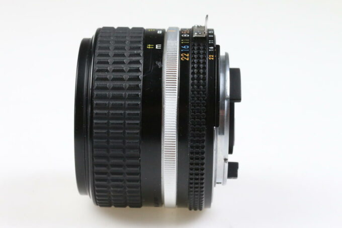 Nikon MF 28mm f/2,8 AiS - #777741