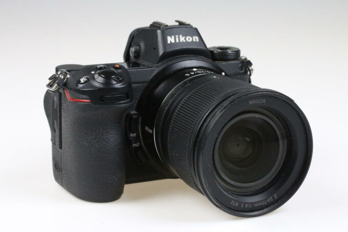 Nikon Z7 mit Z 24-70mm f/4,0 S - #6005428