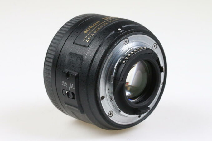 Nikon AF-S DX NIKKOR 35mm f/1,8 G DX - #2440687