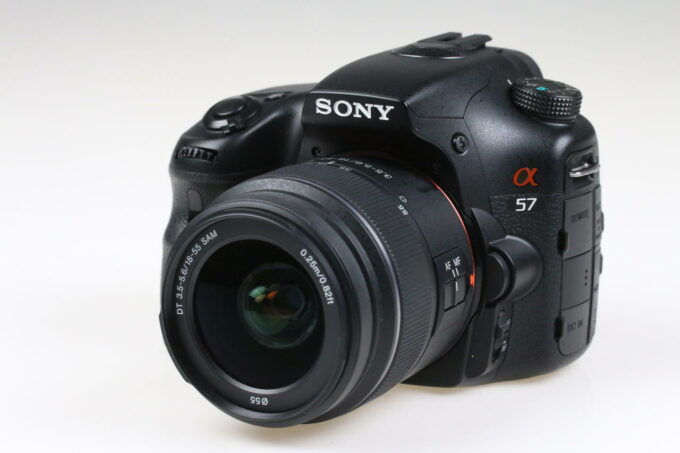 Sony Alpha 57 mit SAM 18-55mm f/3,5-5,6 - #8675333