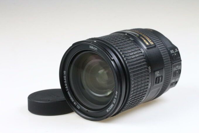 Nikon AF-S DX NIKKOR 18-300mm f/3,5-5,6 G ED VR - #72020564