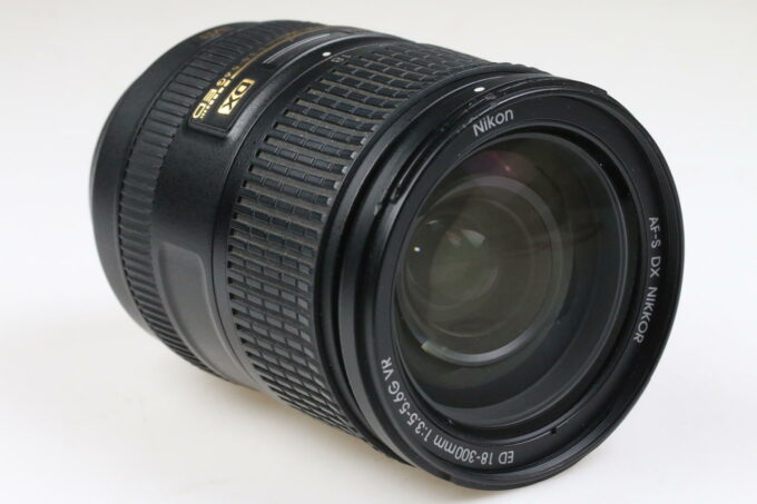 Nikon AF-S DX NIKKOR 18-300mm f/3,5-5,6 G ED VR - #72020564