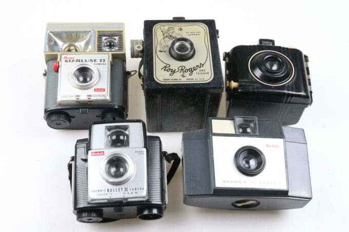 Kodak Konvolut diverse Kameras 21 Stück